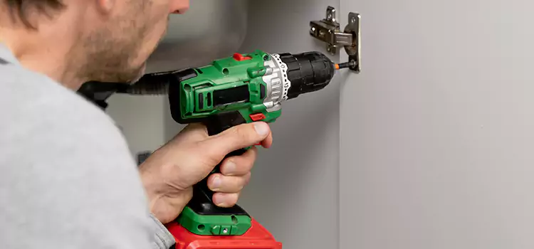 Commercial Door Hinge Repair Medford