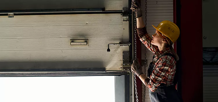 Addressing Common Garage Door Stoppage Issues in Medford, NY